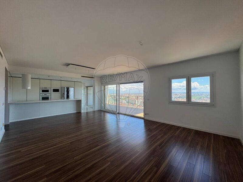 Apartment Luxury T3 Odivelas - terrace