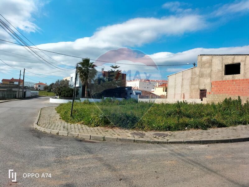 Terreno Urbano plano São Julião do Tojal Loures