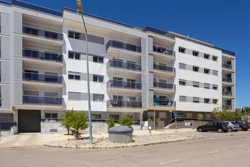 Apartment 3 bedrooms Duplex in the center Montijo - barbecue, terraces, terrace, air conditioning, solar panels, equipped