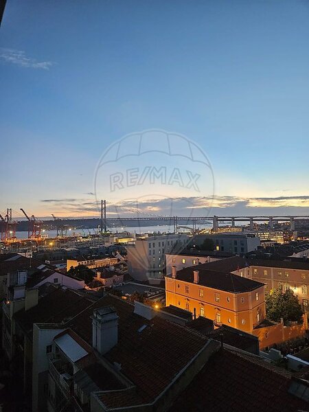 квартира отремонтированный в центре T3 Estrela Lisboa - балкон