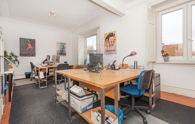 Apartment T4 São Mamede Lisboa