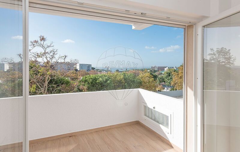 Apartment T5 Refurbished Belém Lisboa - river view, air conditioning, store room, kitchen, great location, balcony