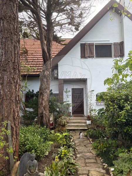 Moradia V6 São Martinho Sintra - aquecimento central, equipado, piscina, ar condicionado, lareira, varanda, garagem, jardim