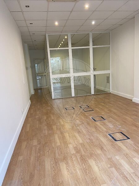 Loja para arrendar em Estrela, Lisboa RE/MAX Portugal
