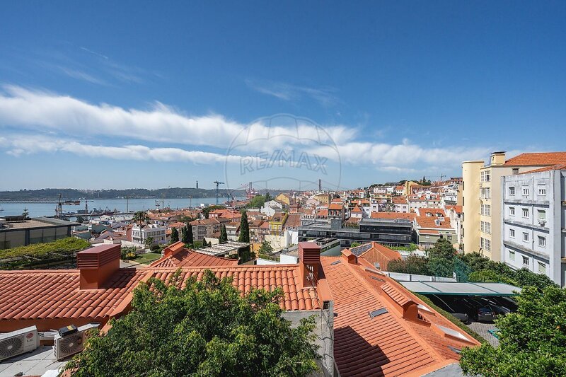 квартира современный T2 Estrela Lisboa - сад, пожарные извещатели