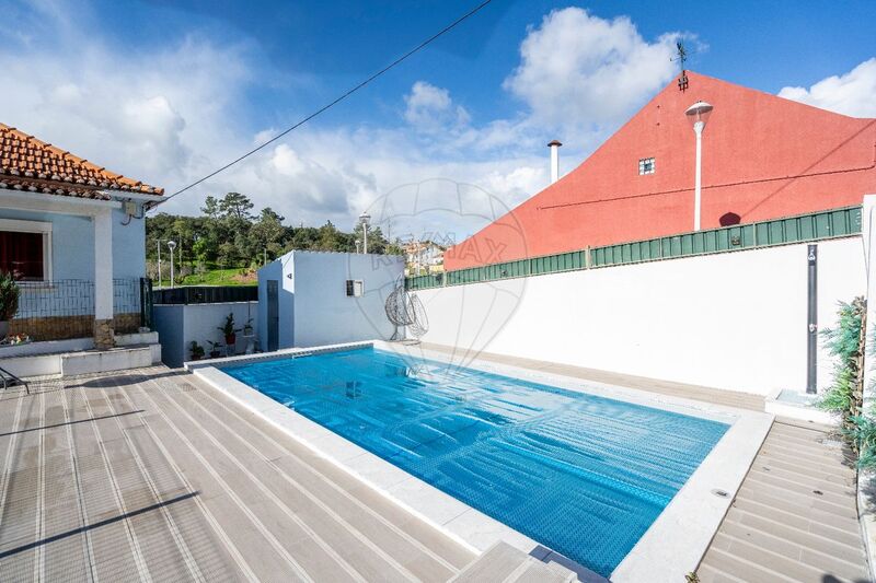House Renovated V4 Loures - swimming pool