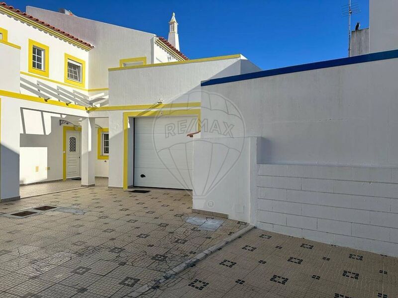 жилой дом V2 Monte Gordo Vila Real de Santo António - солнечные панели, террасы, гараж, чердак, терраса, усадьбаl, барбекю