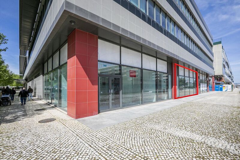 Office Moscavide Loures - great location