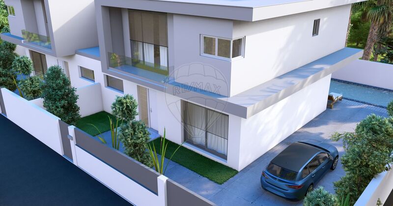 House under construction 3 bedrooms Sintra - swimming pool, barbecue, balcony, garden