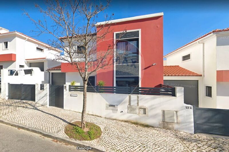Moradia Moderna em excelente estado V3 Sintra - garagem, ar condicionado, piscina, sótão
