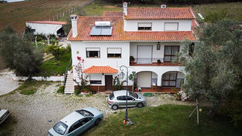 Quinta V6 Aljubarrota Alcobaça para comprar - árvores de fruto, equipada, garagem, sótão