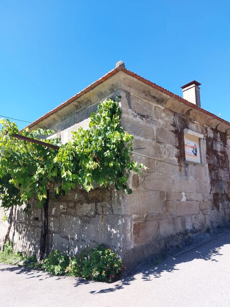 House in good condition V3 Monção