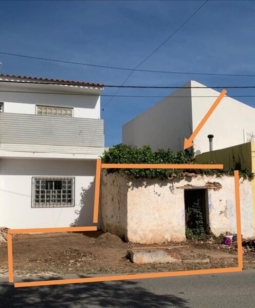 Venda de Casa V2 para reconstruir Pocinho Vila Nova de Cacela Vila Real de Santo António - terraço