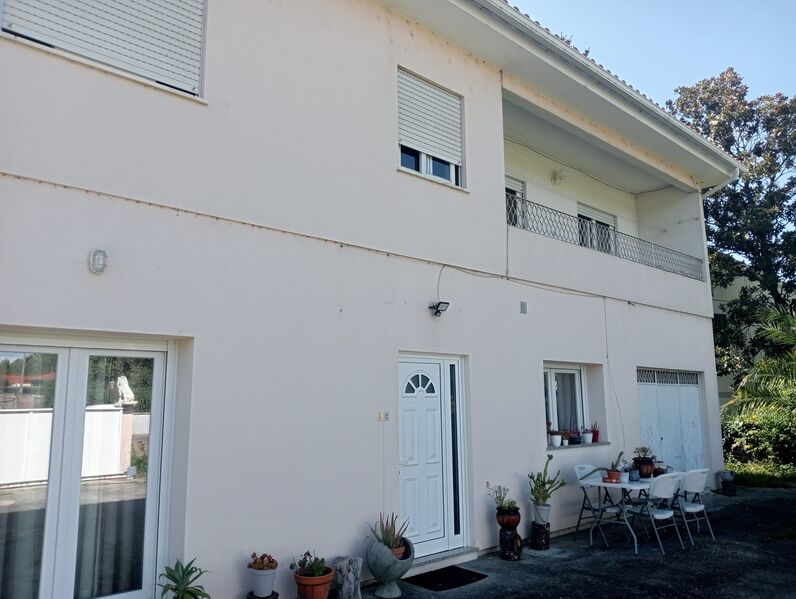 House Modern 5 bedrooms Monção - garage, balcony