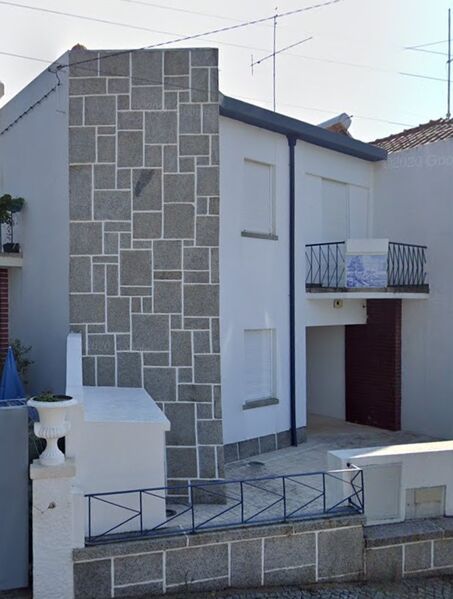 House 4 bedrooms Portalegre - fireplace, terrace, equipped kitchen