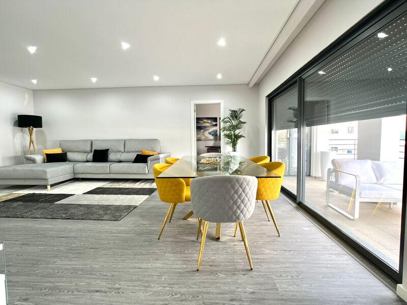 Apartamento novo T3 Quelfes Olhão - depósito, excelente localização, piscina, varandas
