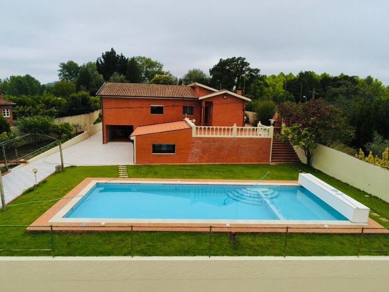 Moradia V5 Anadia - jardim, ténis, terraço, piscina, garagem