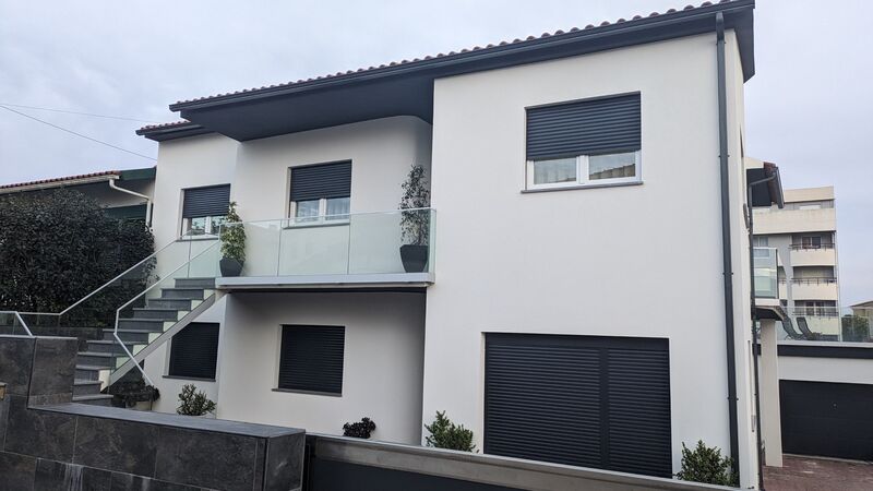 House neues V6 Buarcos Figueira da Foz - garage, terrace, sea view