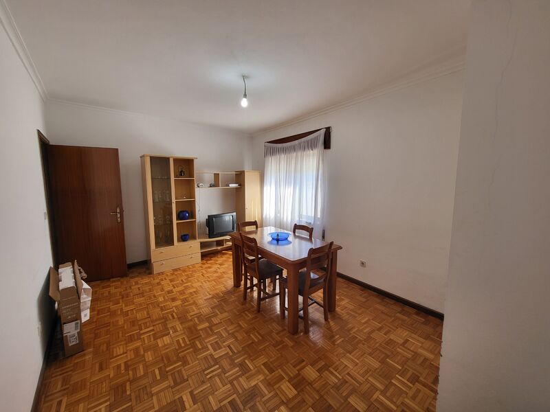 Apartment 2 bedrooms in the center Macedo de Cavaleiros - balcony