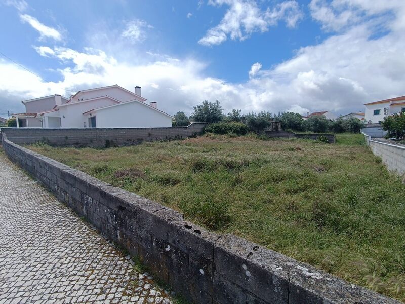 Plot of land with 605sqm Alcains Castelo Branco