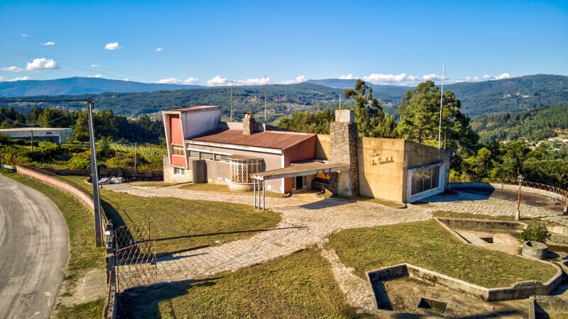 House 4 bedrooms Luxury Melgaço - fireplace, garden