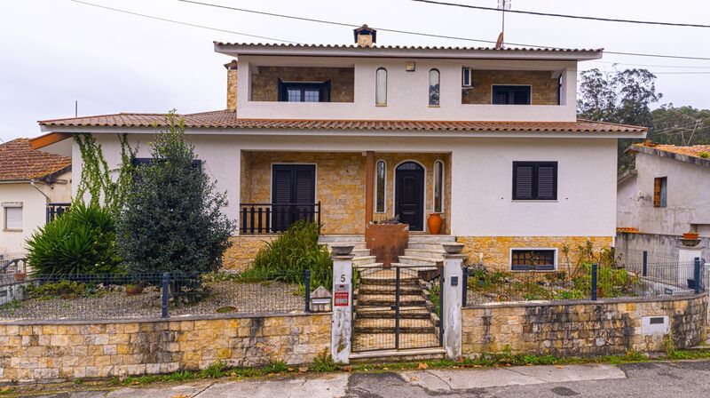 House 4+1 bedrooms Águeda - fireplace, balconies, barbecue, central heating, garage, air conditioning, terrace, equipped, quiet area, balcony