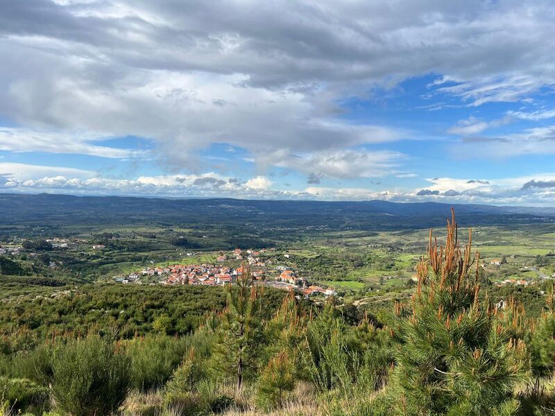 Terreno Agrícola com 4480m2 Gouveia - viabilidade de construção, poço, água