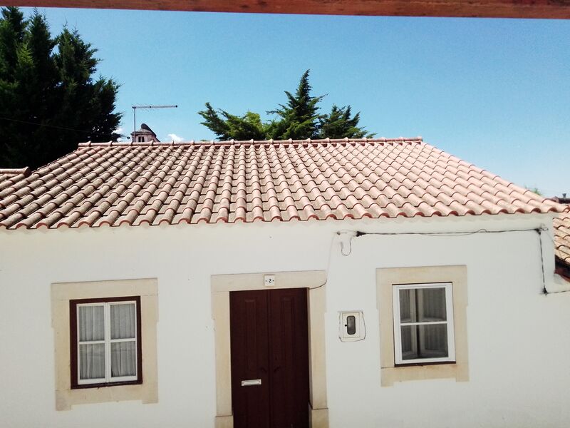 Moradia V3 Torres Novas - garagem, sótão, lareira, quintal