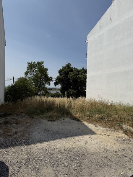 Land uusi with 471sqm Aveiras de Baixo Azambuja - ,