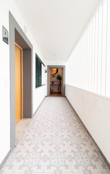 Apartamento T1 de luxo no centro Caniço Santa Cruz - mobilado, piscina