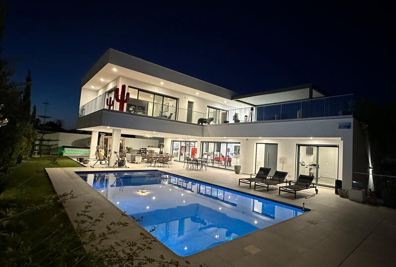 Casa nova V3 Alcantarilha Silves - piscina