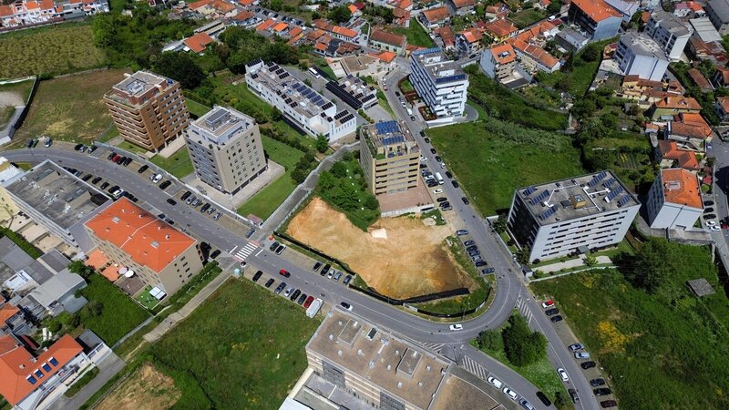 квартира T3 Lavandeira Oliveira do Douro Vila Nova de Gaia - сад, балконы, зеленые зоны, гараж