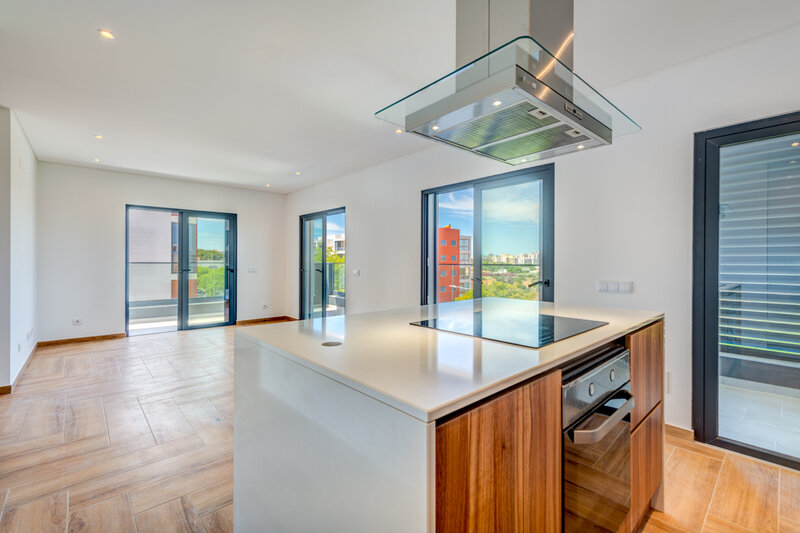 Apartamento em urbanização T3 Cerro Ruívo Portimão - piscina, garagem, arrecadação