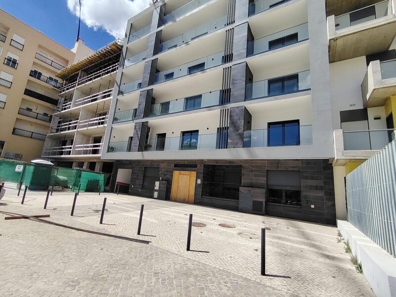 Apartamento T2 Silves - varandas, 2º andar, cozinha equipada