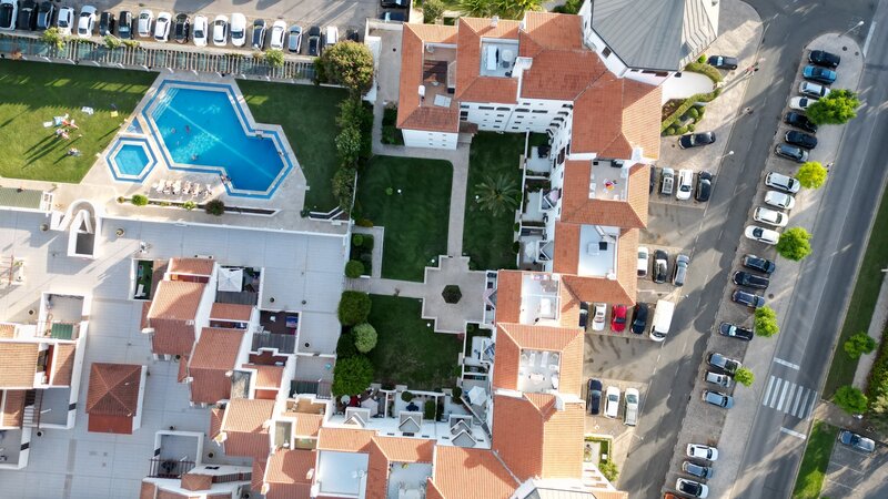 Apartment 1 bedrooms Renovated Vilamoura Quarteira Loulé - great location, terrace, air conditioning, swimming pool