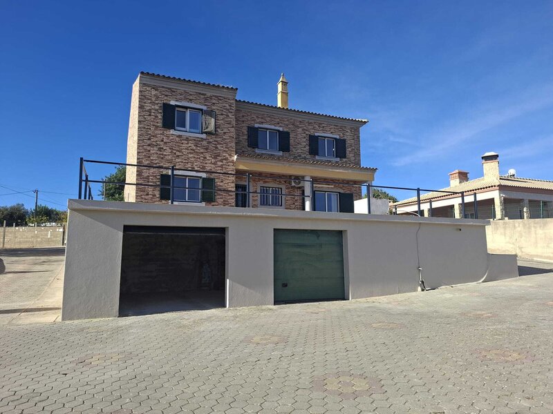 House 3 bedrooms in the countryside São Clemente Loulé - tiled stove