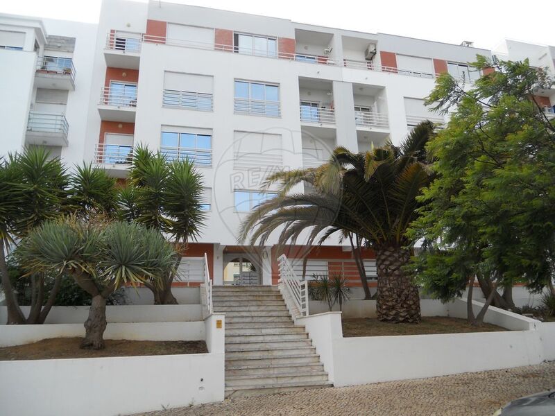 Apartment T2 As new sea view Oeiras - central heating, garage, kitchen, alarm, thermal insulation, sea view, double glazing, boiler, terrace