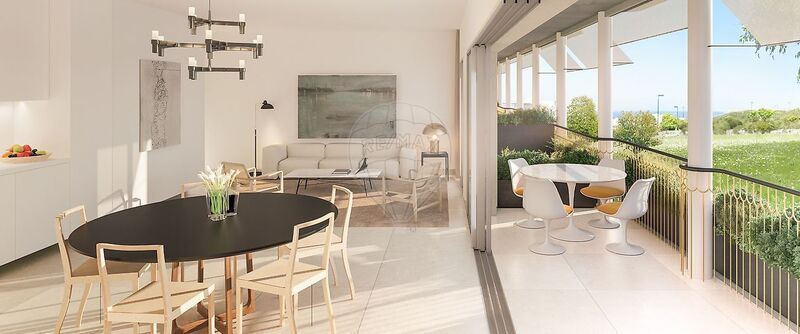Apartment T5 Almada - terrace, balconies, swimming pool, balcony, terraces