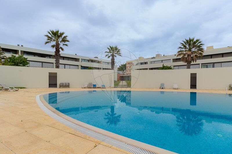 Apartment 5 bedrooms Duplex Oeiras - terrace, garden, garage, fireplace, swimming pool, tennis court, terraces