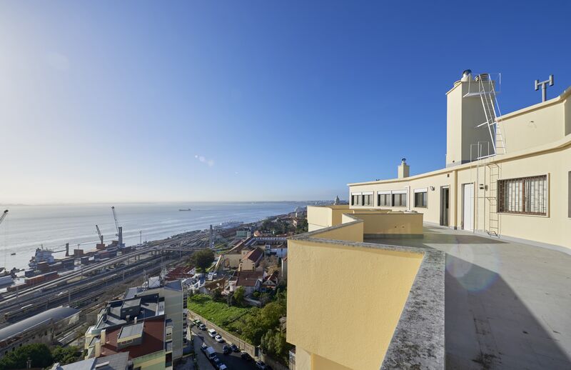 Escritório novo à venda Penha de França Lisboa - cozinha, ar condicionado, terraço