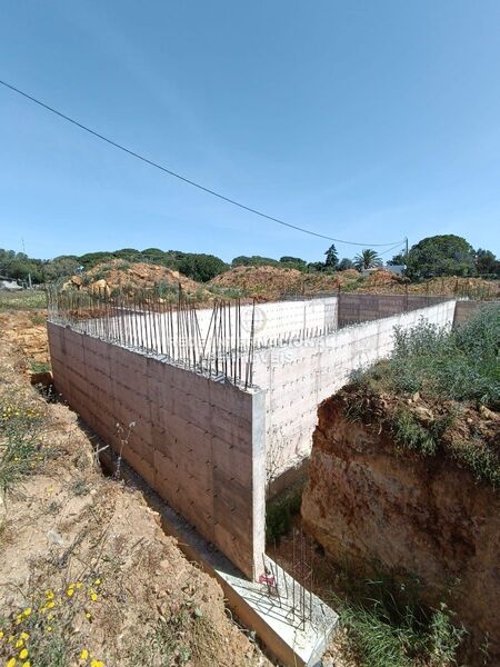 House V4 under construction Lagoa (Algarve) - garden, garage