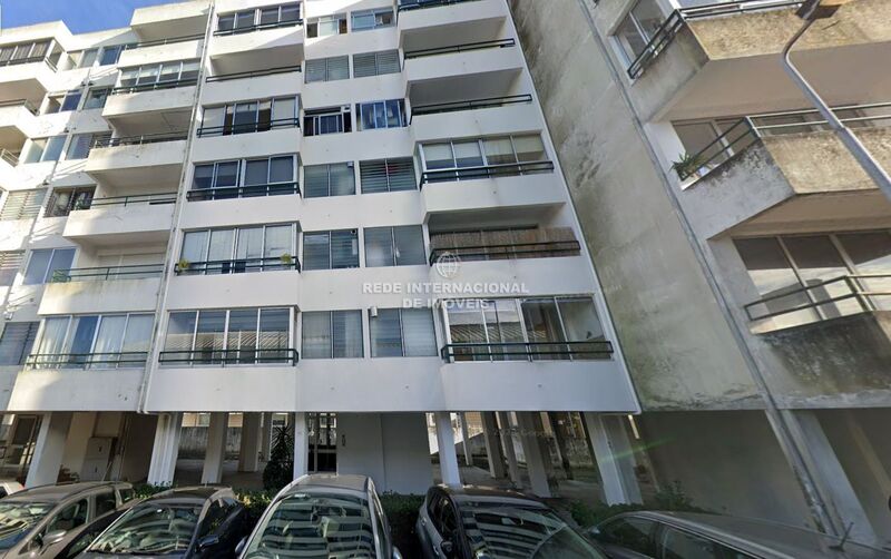 Apartment T2 Águas Santas Maia - balcony, marquee