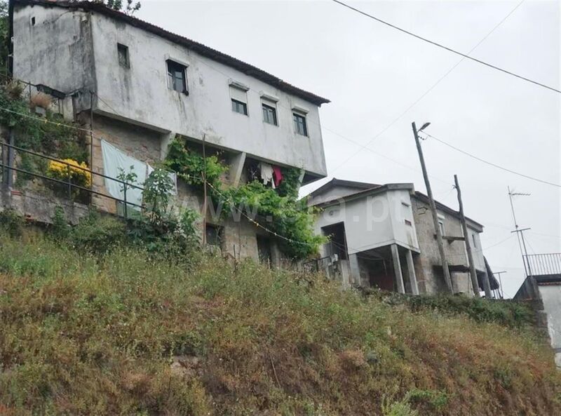 House 2 bedrooms Oliveira do Douro Cinfães