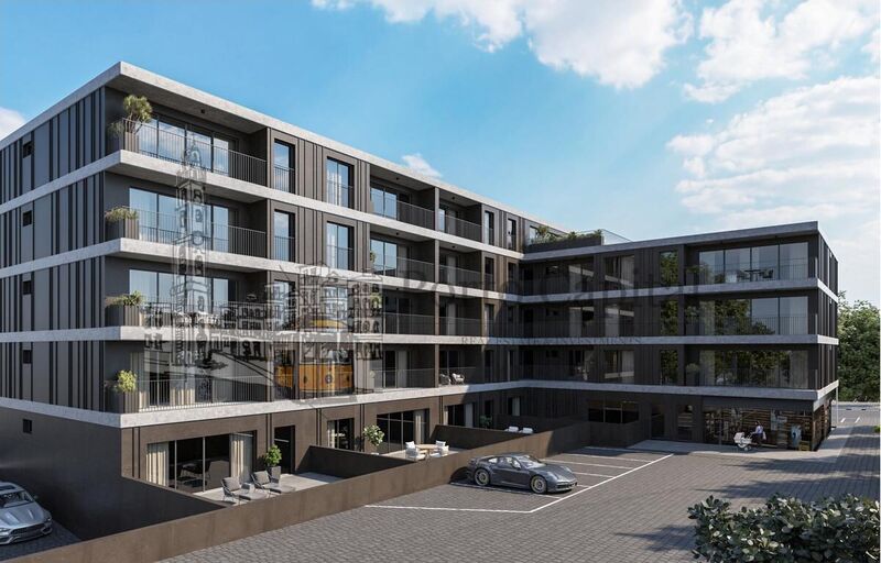 Excelente apartamento T2, com varanda, um lugar de garagem e arrumos, no cento da cidade a partir de 280.000 euros