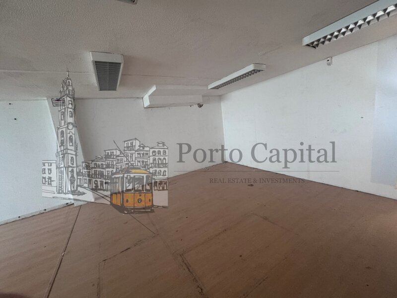 Arrendamento de Espaço Comercial em Dois Pisos
