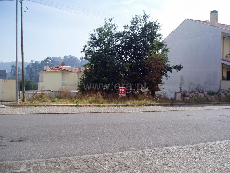 Land with 338sqm Avintes Vila Nova de Gaia