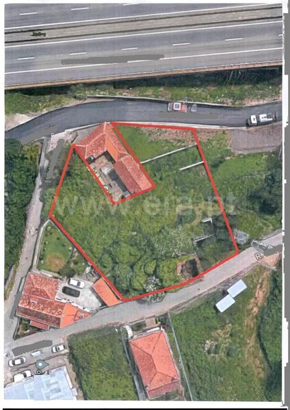 Terreno com 1280m2 Oliveira do Douro Vila Nova de Gaia