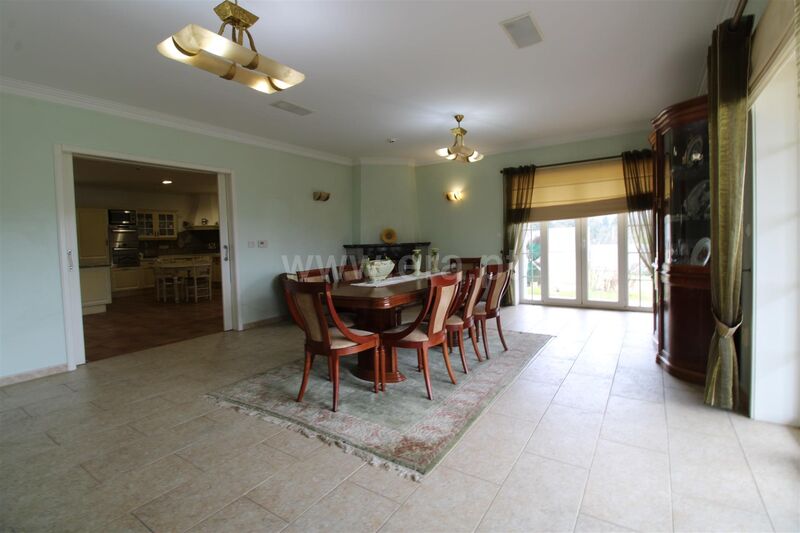 Casa/Vivenda V5 Sanguedo Santa Maria da Feira para vender