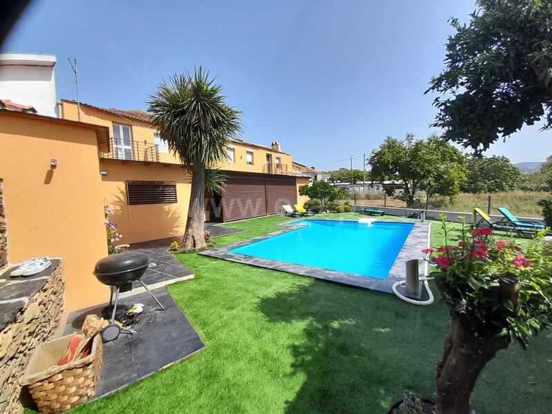 House Modern 3 bedrooms Melres Gondomar - swimming pool