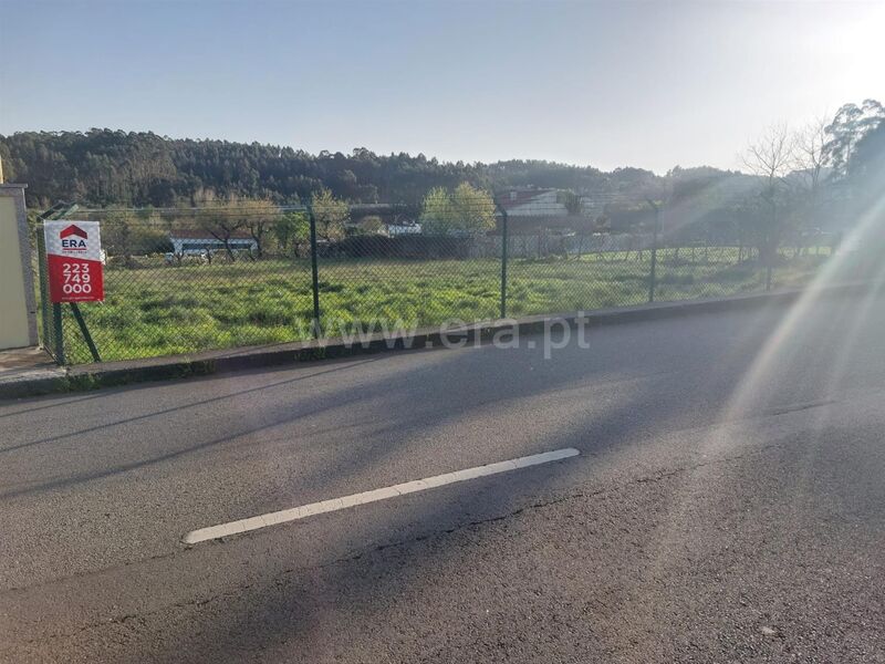 Land with 1830sqm Vilar de Andorinho Vila Nova de Gaia - well, tank